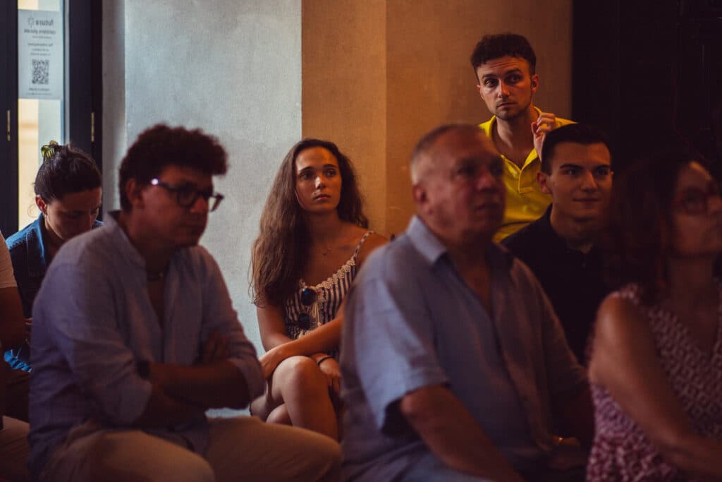 Team al lavoro durante Startup Weekend